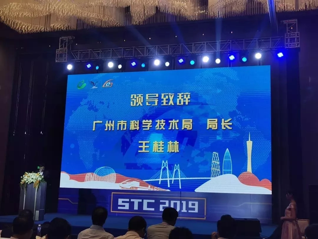 1573181303538198.jpg 640.webp (8).jpg